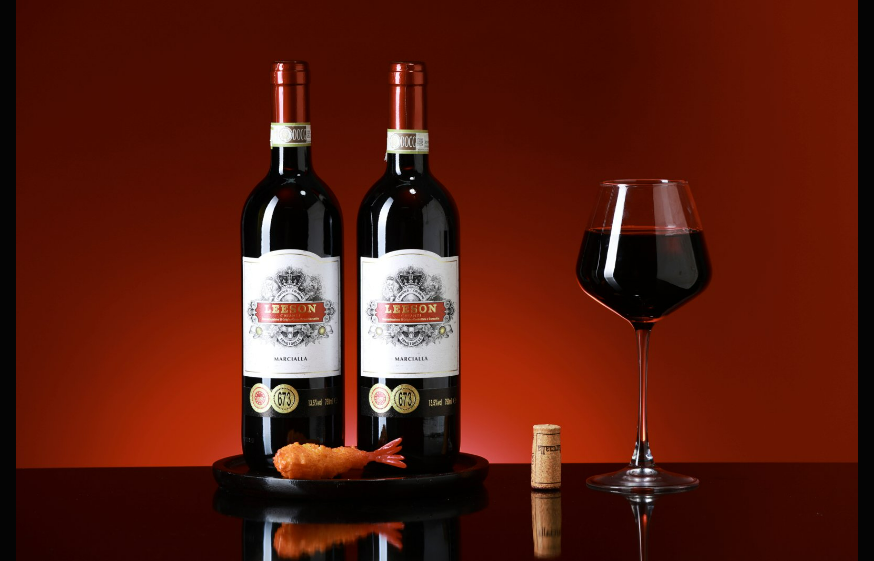 雷盛LEESON红酒解析红酒瓶塞发霉原因与预防指南