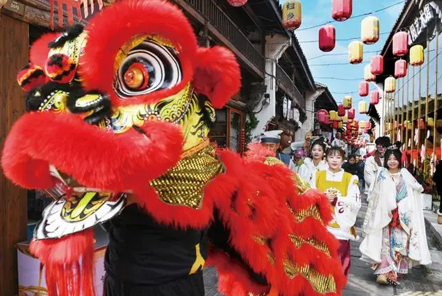 游古街 乐享假期生活 